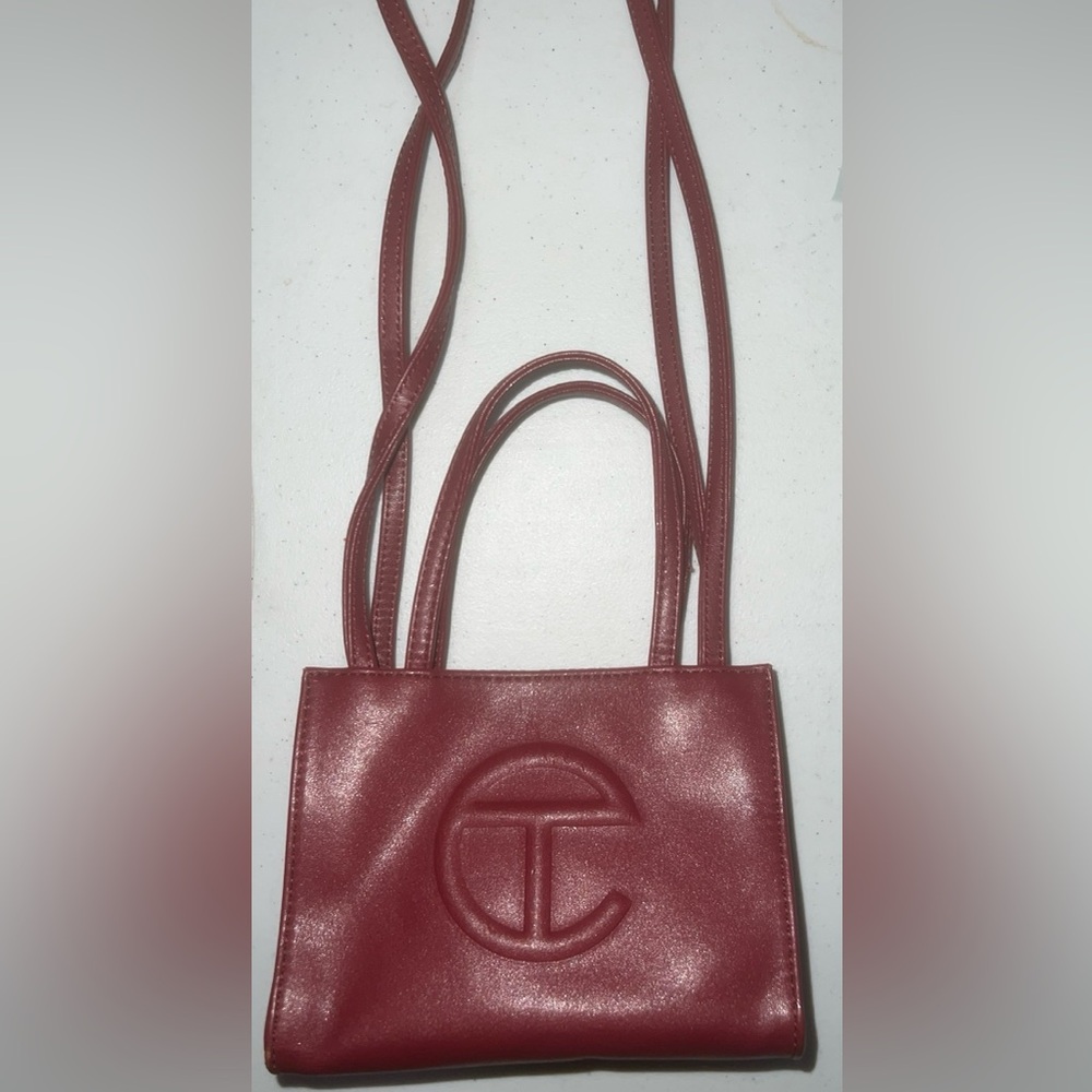 TELFAR - Small Shopping Bag in OxBlood - Picture 6 of 6